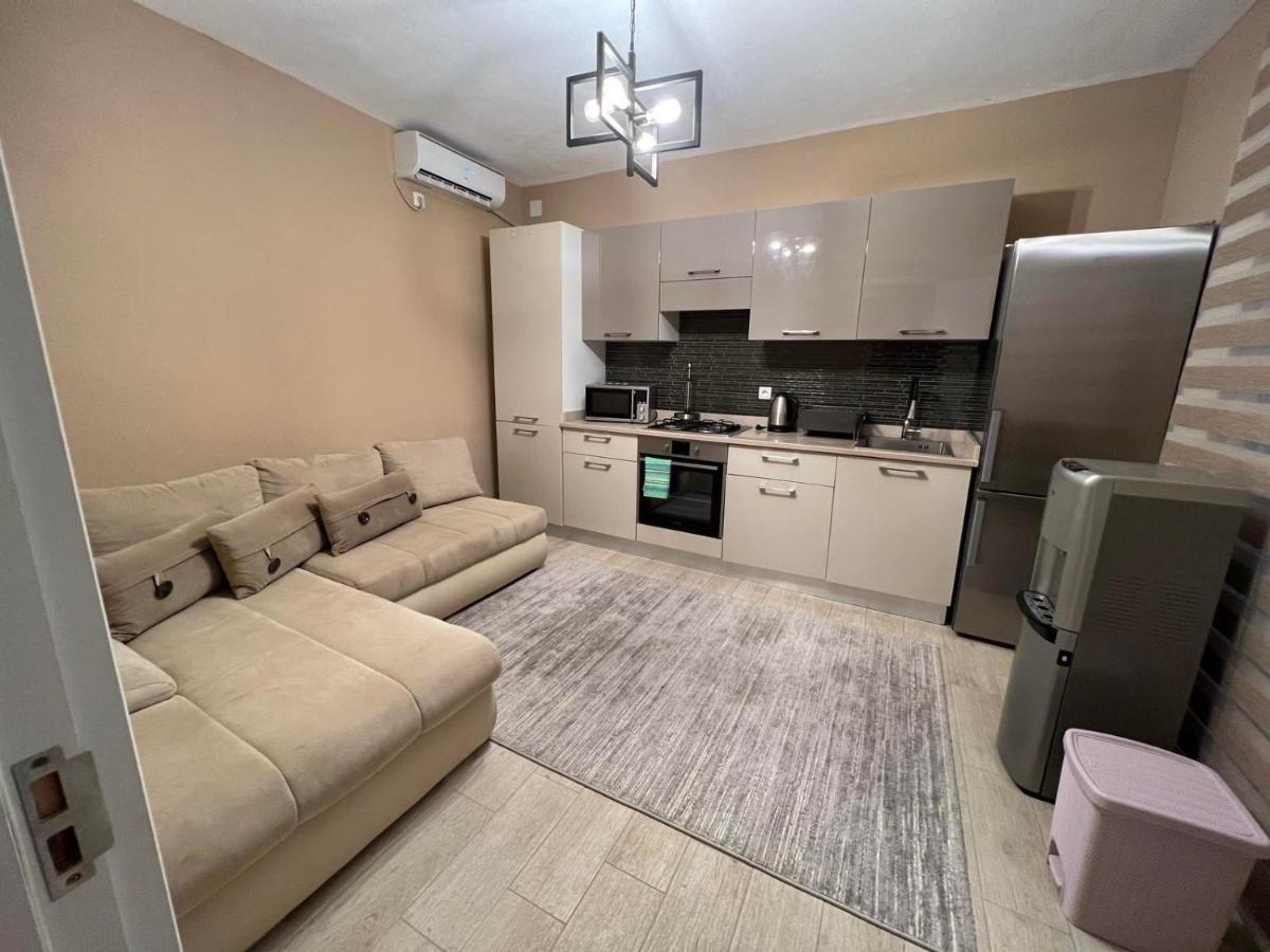 Villaversa 乌尔齐尼 外观 照片